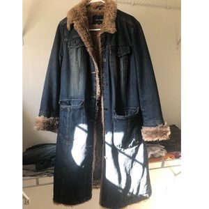 STEVE MADDEN TRENCH COAT